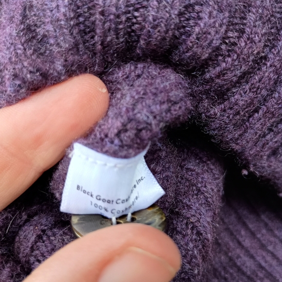 Black Goat purple cashmere button up sweater size M - Picture 5 of 5